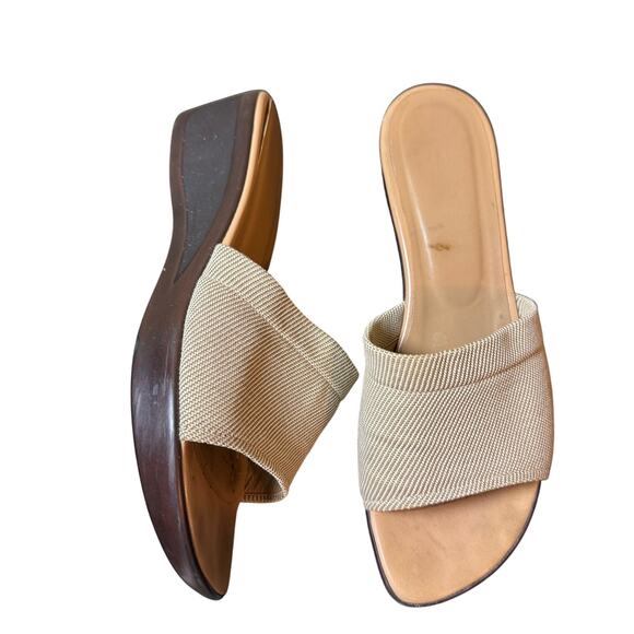 Stuart Weitzman Size 7 Tan Wide Band Slide Sandals with Brown Wedge Sole - Picture 1 of 6